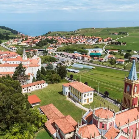 Prázdninový dům Adosado Con Jardin