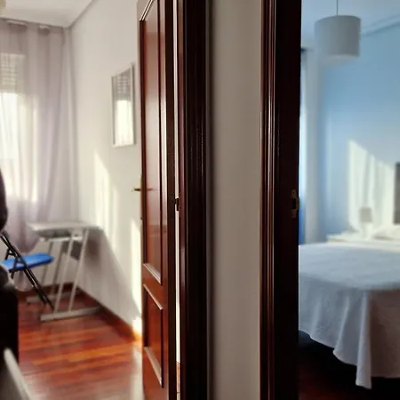 Adosado Con Jardin Holiday home Cobreces