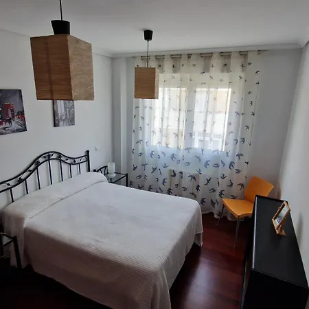 Prázdninový dům Adosado Con Jardin
