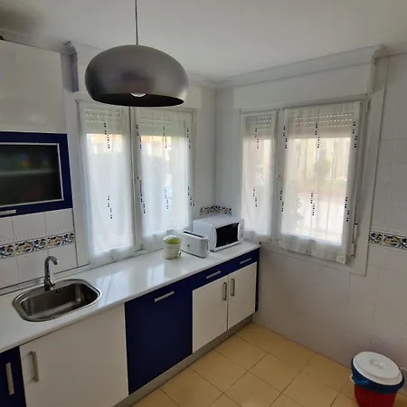 Adosado Con Jardin Prázdninový dům *