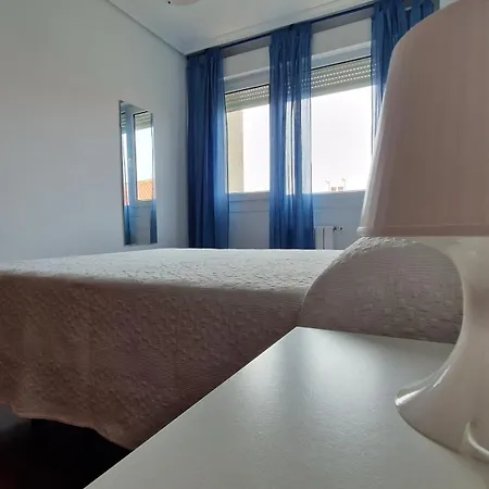 Adosado Con Jardin Prázdninový dům Cóbreces