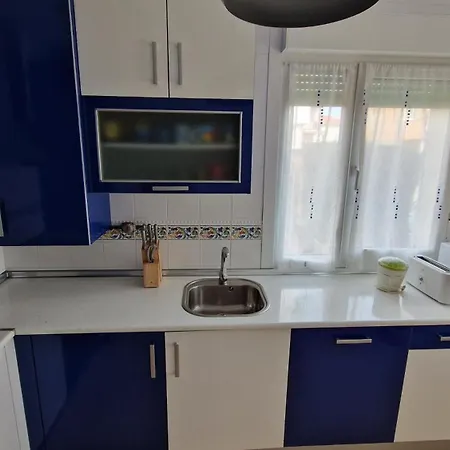 Prázdninový dům Adosado Con Jardin
