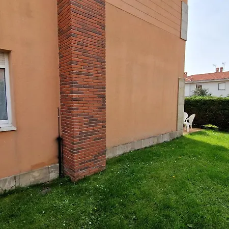Adosado Con Jardin Prázdninový dům *