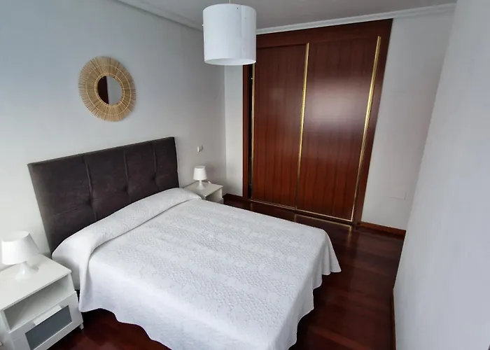 Adosado Con Jardin Cóbreces