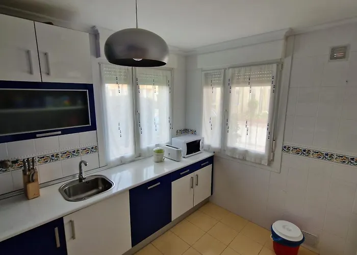 Adosado Con Jardin Ferienhaus *