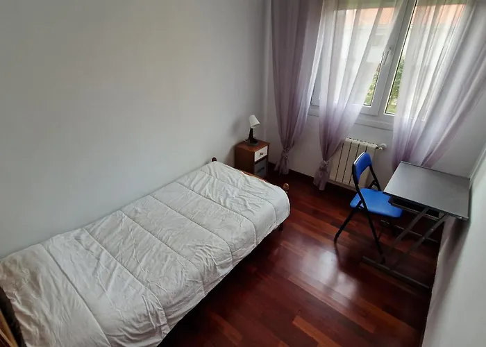 Adosado Con Jardin Ferienhaus