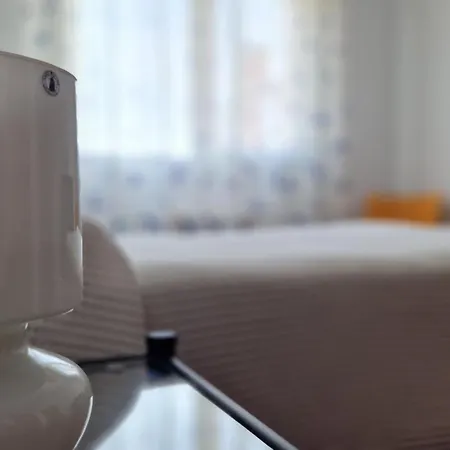 Adosado Con Jardin Dom wakacyjny *