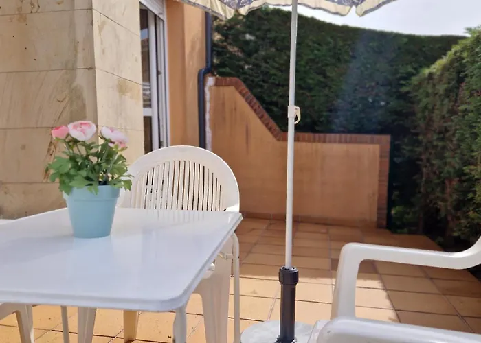 Adosado Con Jardin Casa vacanze *